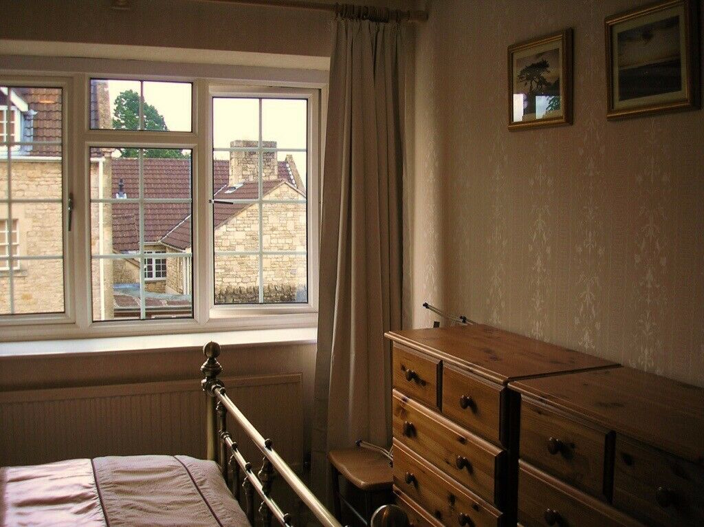 DOUBLE BEDROOM to LET in an APARTMENT IN BATHEASTON£650 PM