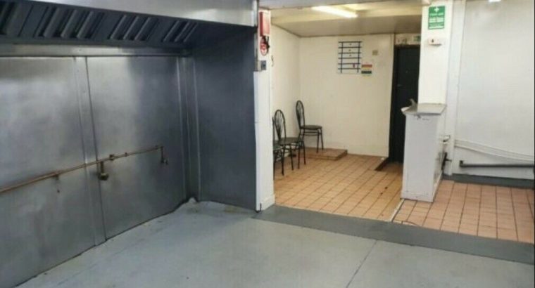 TO LET Takeaway opportunity