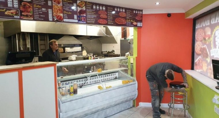 Kebab & Pizza Shop with Three Rooms Upstairs | Located in Canvey Island