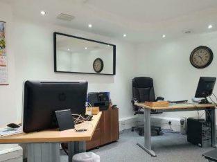 Room/Office-Private professional business suite available for rent