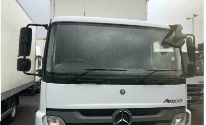 2013 MERCEDES Atego 2013 63 816 7.5T LORRY 20FT BOX TAILLIFT LOW MILEAGE NA Di