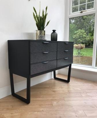 RETRO MID CENTURY CHEST OF DRAWERS / SIDEBOARD