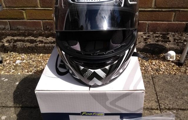 Woman`s motorbike Helmet Offer