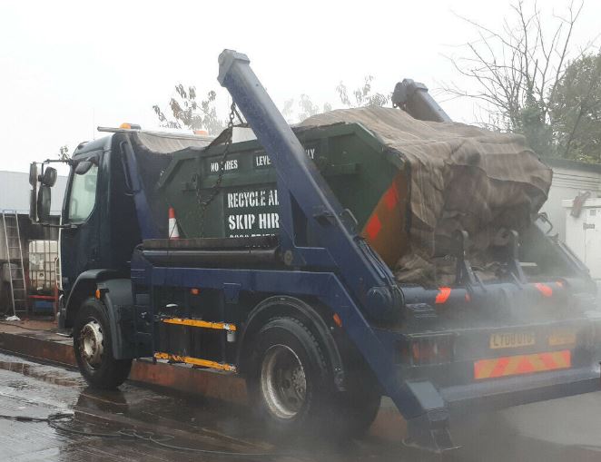 SKIP HIRE – LOCAL BUSINESS – GOOD SERVICE HENDON NW4