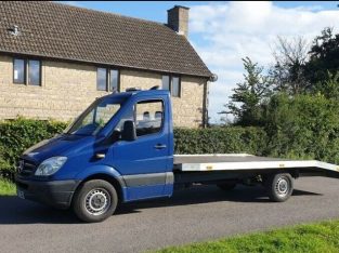 Vehicle recovery and transport services