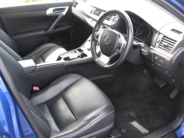 2012 62-reg Lexus CT 200h 1.8 Hybrid CVT SE-L £8990 ovno