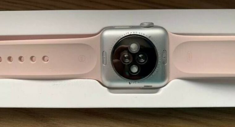 Apple Watch series 3 cellular Excellent condition