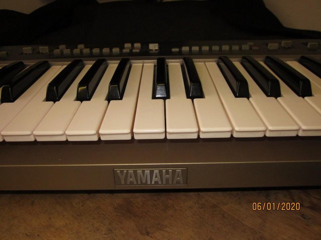 Vintage (1983) Yamaha PS55 synth Keyboard