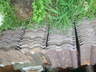 Marley roof tiles – used but excellent condition – 50p each