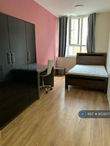 2 bedroom flat in Cobourg Street, Manchester, M1 (2 bed) (#853657)