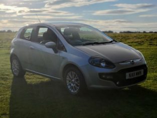 Fiat Punto evo MY Life Top Spec Just 30,000 miles | 12 Months MOT | Ready to go