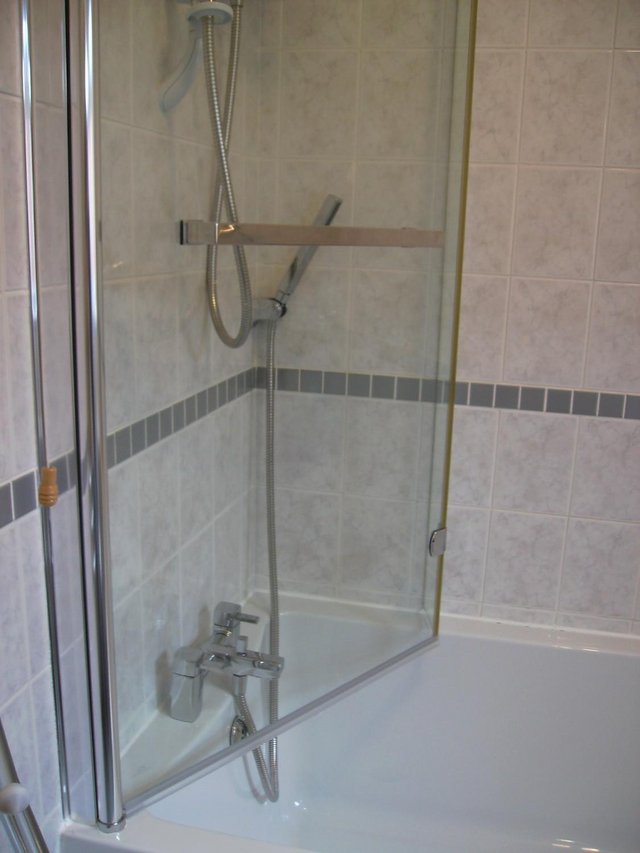 bath shower suite £100 no offers