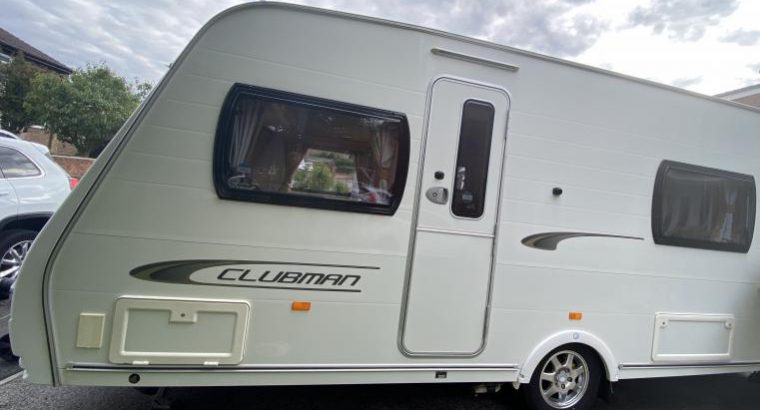 Lunar Clubman SB 4 Berth Caravan • 2 X Fixed Beds • M/Mover £12,495 ovno
