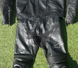 Alpinestar leathers suit