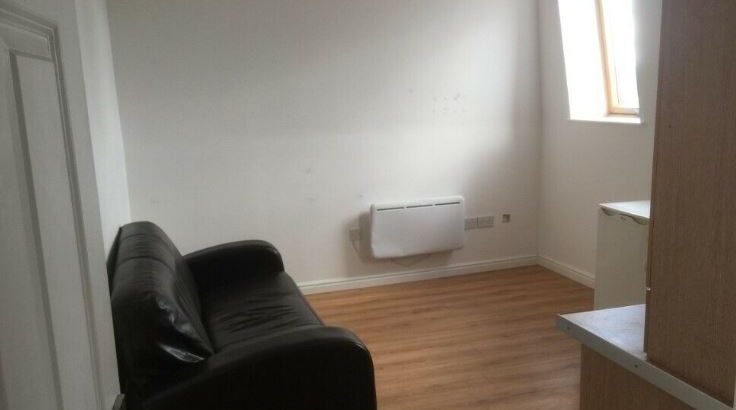 1 Bedroom Flat on Orange Grove