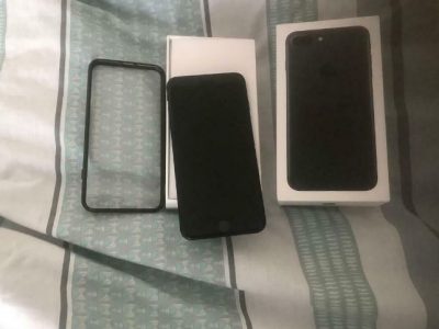 APPLE IPHONE 7 PLUS 32GB UNLOCKED IMMACULATE CONDITION