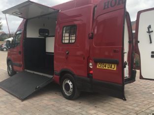 Renault master converted horsebox 3.5 ton £7000 ono