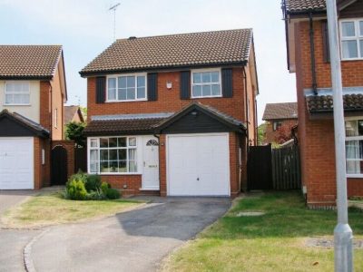 3 bedroom house in Mitchell Way, Woodley Reading, RG5