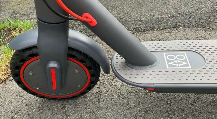 Brand New Electric Scooter – AovoPro 22mph with the App