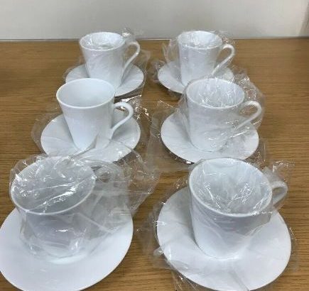 15 pieces tea set (6 sets available) £20