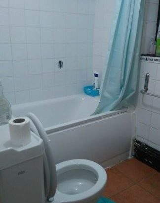DOUBLE ROOM FOR A SINGLE PRO (MALE) IN PLAISTOW,UPTON PARK,EASTHAM AREA AVAILABLE FRM 1ST NOV