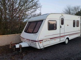 Swift Challenger 500 SE Fixed Bed 4 Berth Full Awning