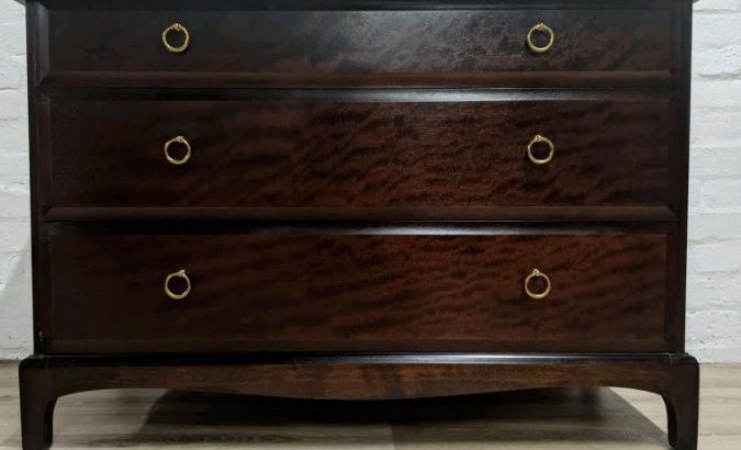 Stag Minstrel Chest Of Three Drawers (DELIVERY AVAILABLE)