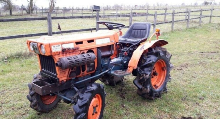 For sale Kubota compact tractor in excellent working order Price £3000 ONO Model B7001 4WD